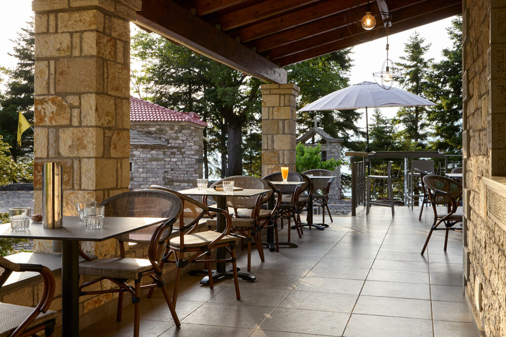 ntopios estiatorio kafe11
